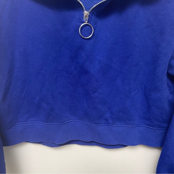 H&M Cropped Sweatshirt - Picture 5 of 10